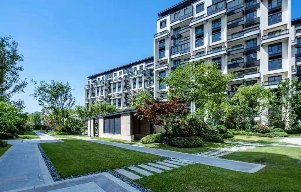 月泊庭：高性价比之选刚需改善都能上车AG真人平台年度聚焦 @苏州中建和(图2)